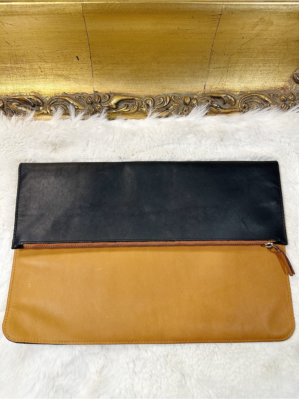 New Never Used Minor History 100% Genuine Bovin Cow Leather Color Block Clutch